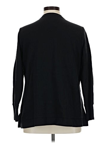 D&Co. 3/4 Sleeve Top (view 2)