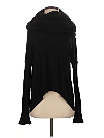 Bordeaux Turtleneck Sweater (view 1)