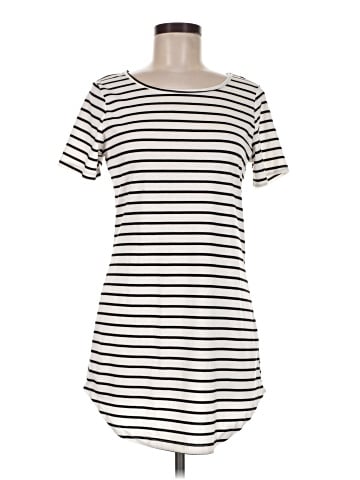 Unbranded Casual Dress (view 1)
