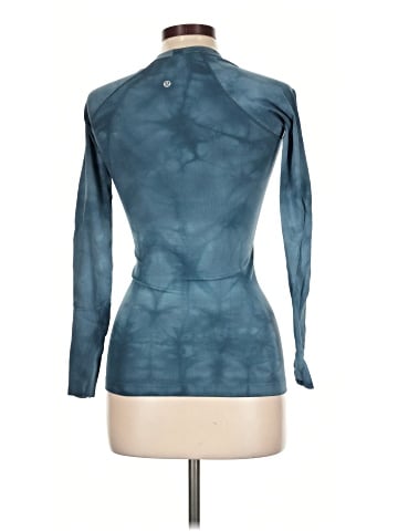 Lululemon Athletica Long Sleeve T-Shirt (view 2)