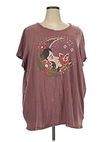 Heritage by Torrid Short Sleeve T-Shirt (view 1)