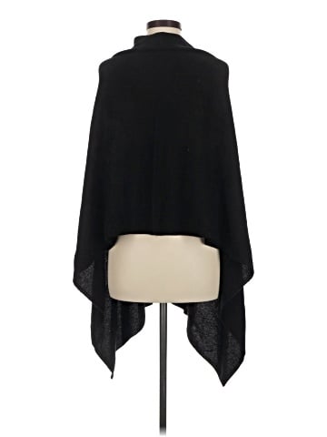 Pookie & Sebastian Poncho (view 2)
