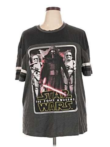 Star Wars Short Sleeve T-Shirt (view 1)