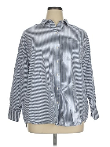Old Navy Long Sleeve Button-Down Shirt (view 1)