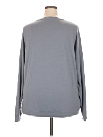Alo Yoga Pullover Sweater (view 2)