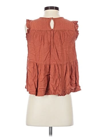 American Eagle Outfitters Sleeveless Blouse (view 2)