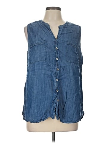 Liz Claiborne Sleeveless Button-Down Shirt (view 1)