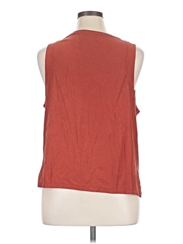 Active by Old Navy Sleeveless T-Shirt (view 2)