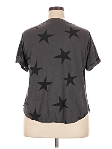 24/7 Maurices Short Sleeve Top (view 2)