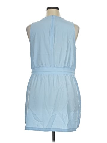 Telluride Clothing Co Casual Dress (view 2)
