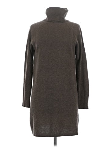 Quince Turtleneck Sweater