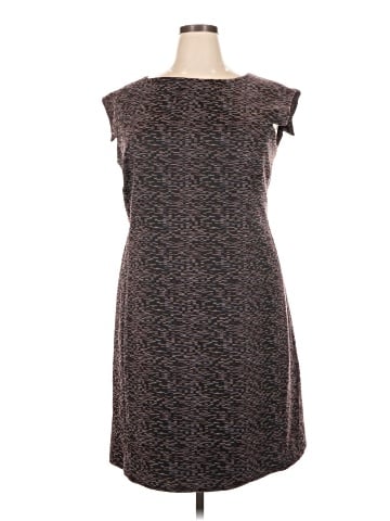 MM. LaFleur Casual Dress (view 1)