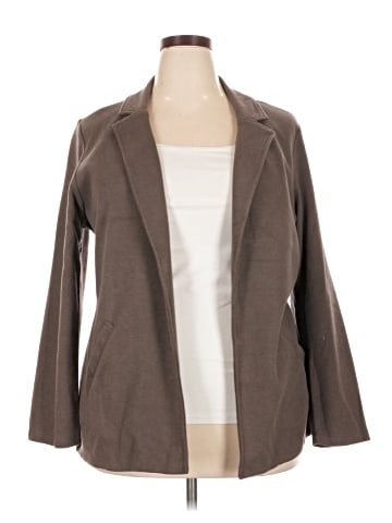 Matty M Blazer (view 1)