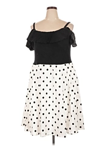Retro Chic by Torrid Casual Dress (view 1)