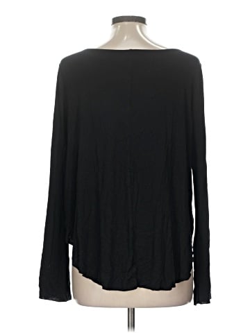 American Eagle Outfitters Long Sleeve Blouse (view 2)