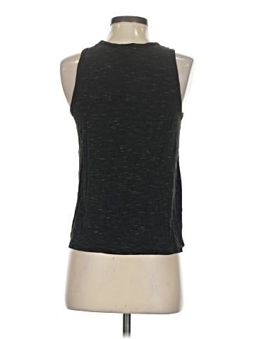 Old Navy Sleeveless T-Shirt (view 2)