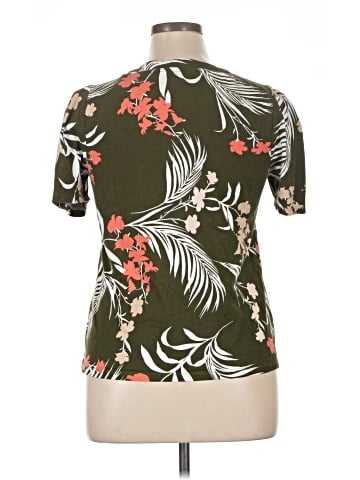 Liz Claiborne Short Sleeve T-Shirt (view 2)