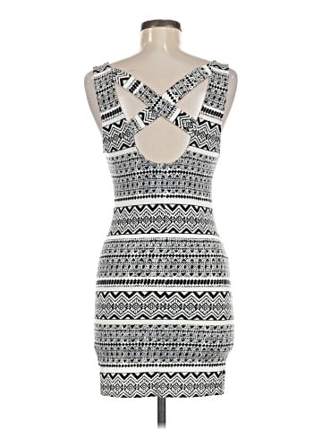 Forever 21 Casual Dress (view 2)