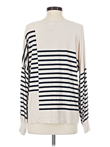 CAbi Long Sleeve Top (view 2)