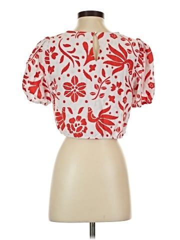 Cupcakes & Cashmere Short Sleeve Blouse (view 2)
