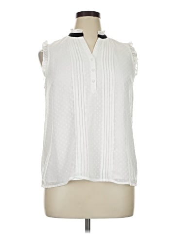Elle Sleeveless Blouse (view 1)