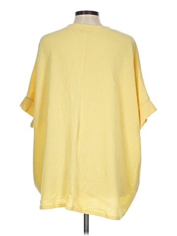 Discount Divas 3/4 Sleeve Blouse (view 2)