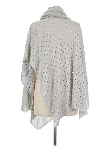 Love Stitch Poncho (view 2)
