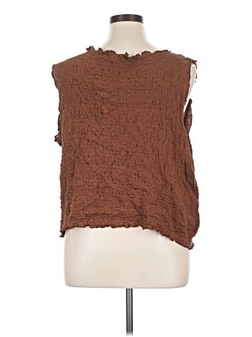 Old Navy Sleeveless Blouse (view 2)