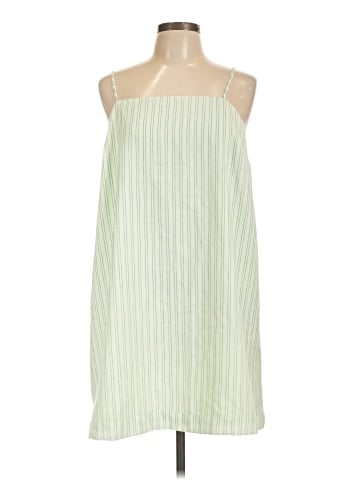 Old Navy Casual Dress (view 1)