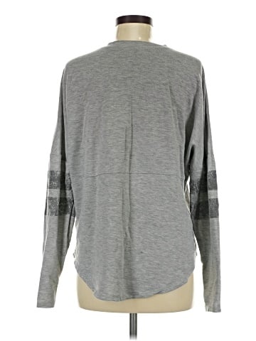 Maurices Long Sleeve T-Shirt (view 2)