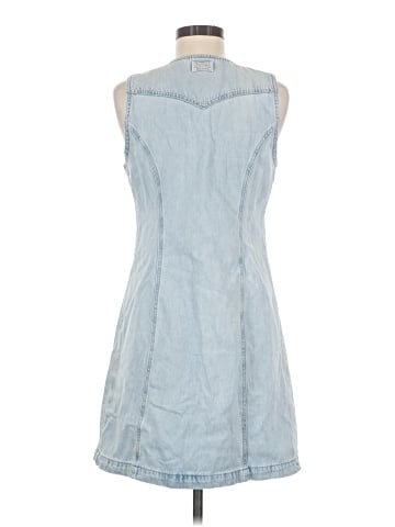 Levi's Casual Dress (view 2)