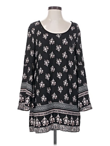 Xhilaration Casual Dress (view 1)