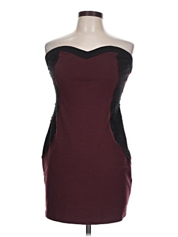 Romeo & Juliet Couture Cocktail Dress (view 1)