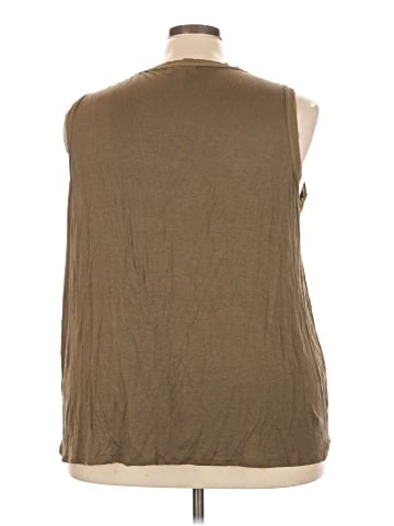 Jennifer Lopez Sleeveless Blouse (view 2)