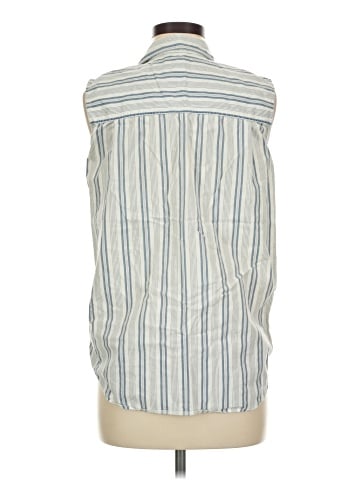 Dockers Sleeveless Button-Down Shirt (view 2)
