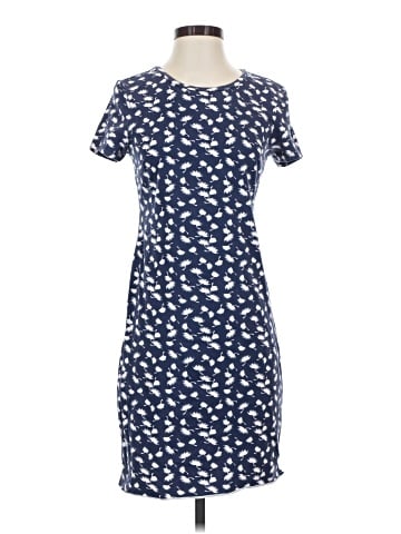 Old Navy Casual Dress (view 1)
