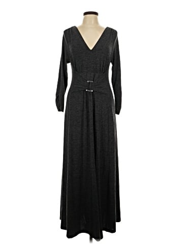 Liz Lange Casual Dress (view 1)