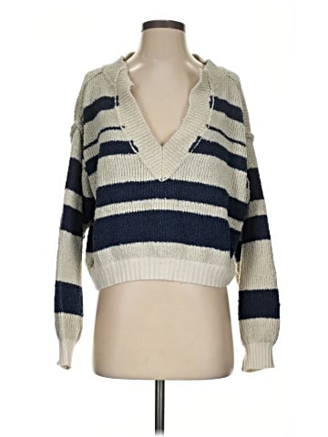 Urban Outfitters Pullover Sweater (view 1)