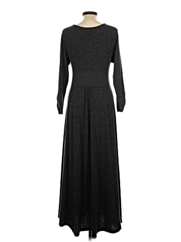 Liz Lange Casual Dress (view 2)