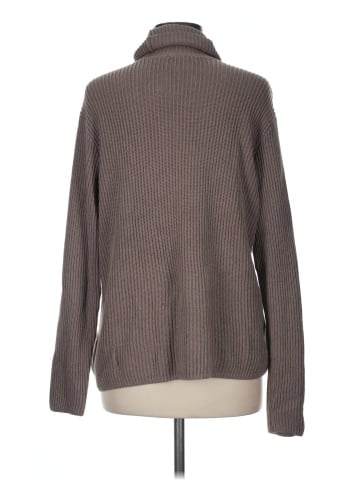 H&M Turtleneck Sweater (view 2)