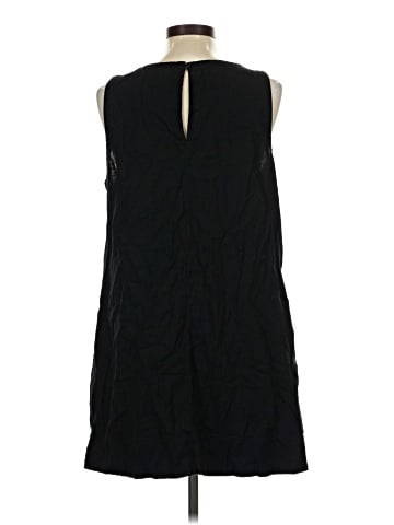 Old Navy Casual Dress (view 2)