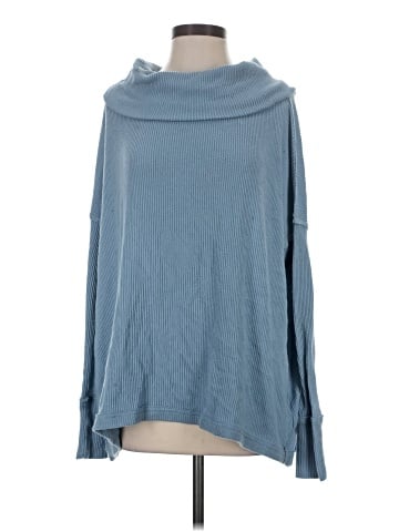 We the Free Poncho (view 1)
