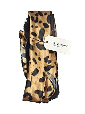 Pia Rossini Scarf (view 2)