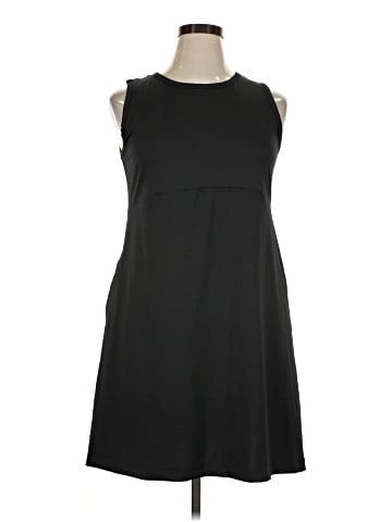 Columbia Casual Dress (view 1)