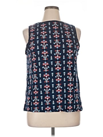 St. John's Bay Tank Top (view 1)