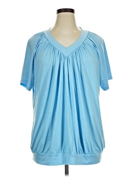 Dokotoo Short Sleeve T-Shirt (view 1)