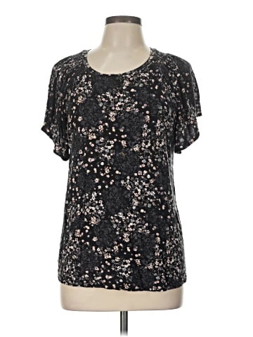 Maurices Short Sleeve T-Shirt (view 1)