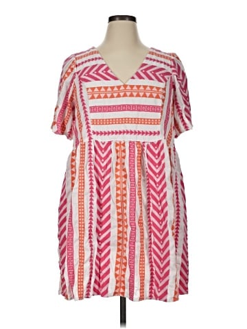 Old Navy Casual Dress (view 1)