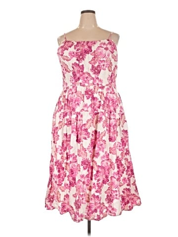 Old Navy Cocktail Dress (view 1)