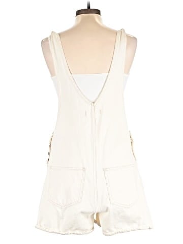 Madewell Denim Corsica Short Overalls in Vintage Canvas Wash (view 2)